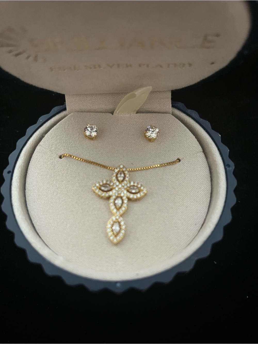 NWT Brilliance Cross Necklace & Stud Earrings Gift Set Ornament Box